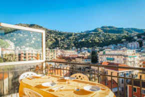 MARI E MONTI Appartamento in centro Rapallo